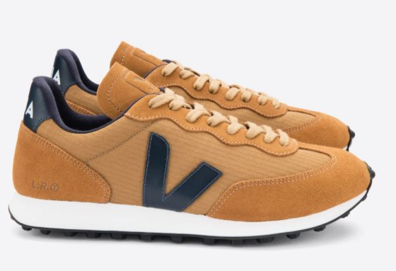 Nachhaltigkeit trifft Stil: Warum VEJA den deutschen Sneaker-Markt aufmischt